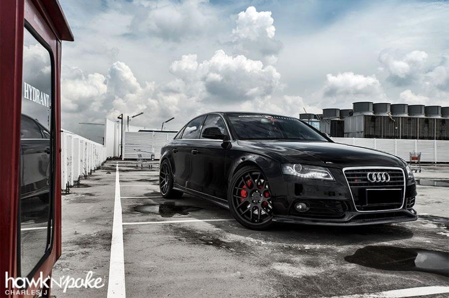  Audi A4 Carbon S-Line Body Kit 2014 года  (фото 5 из 12)